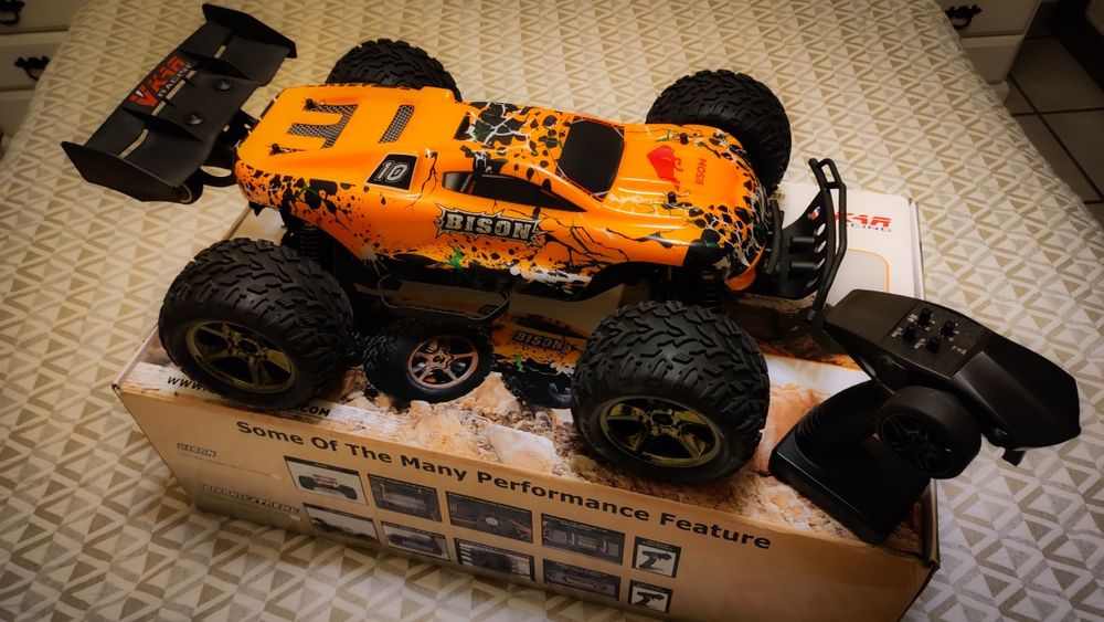 VKar Racing Bison Extreme V2 4X4 troco por PS5
