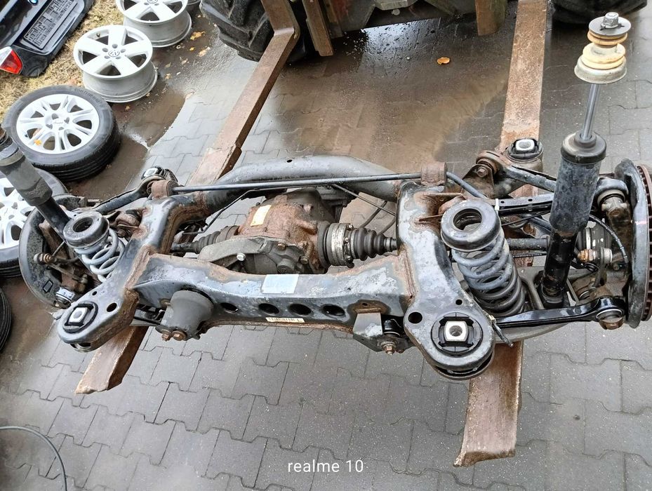 Zawieszenie wózek tył komplet dyferencjał BMW E90 2.0 D sedan