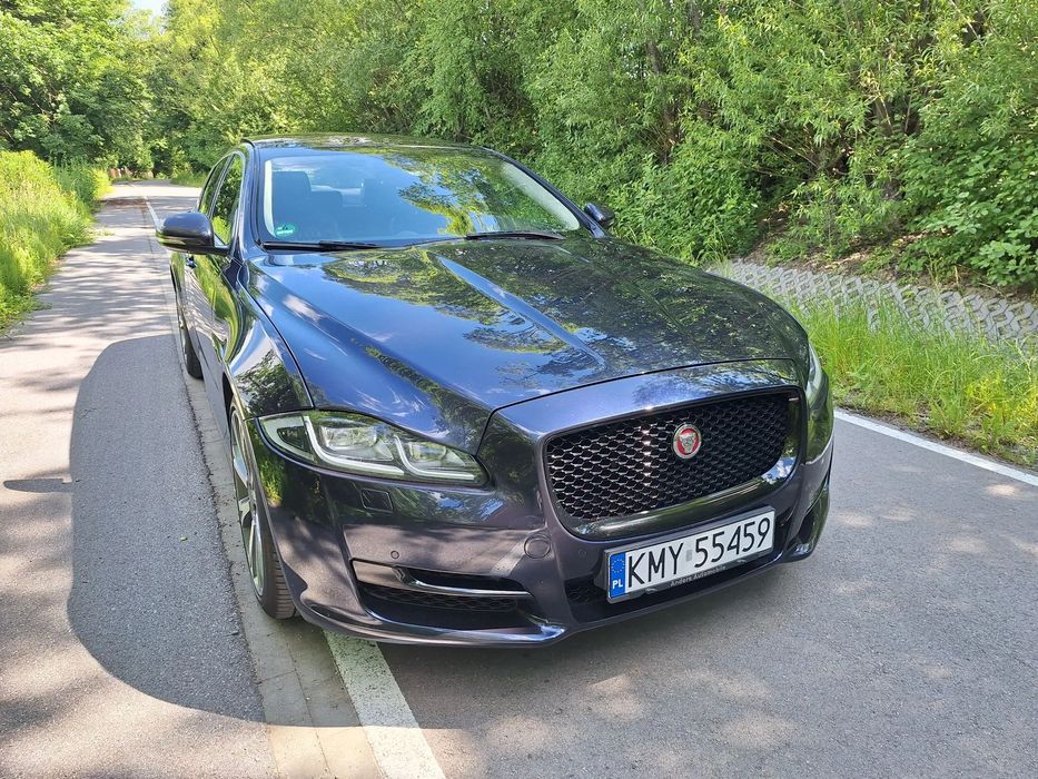Jaguar XJ bezwypadkowy, autentyczny przebieg, pełna historia. Opis.
