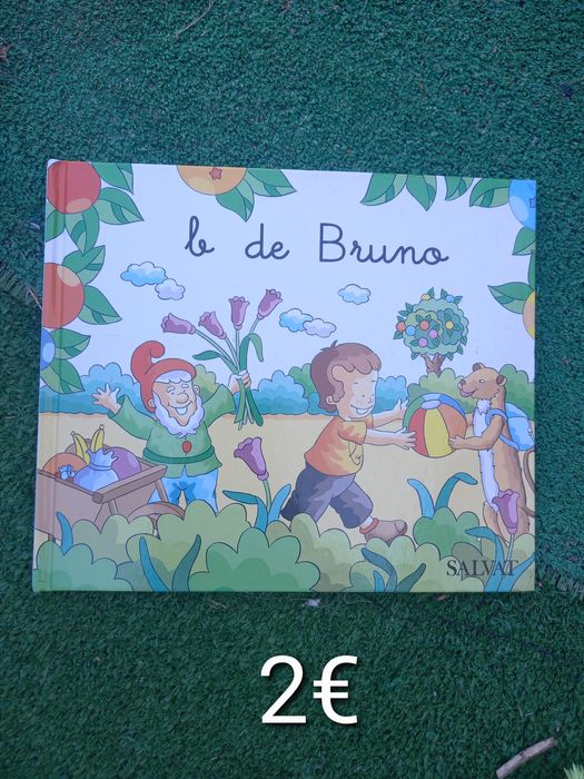 Vários livros para crianças