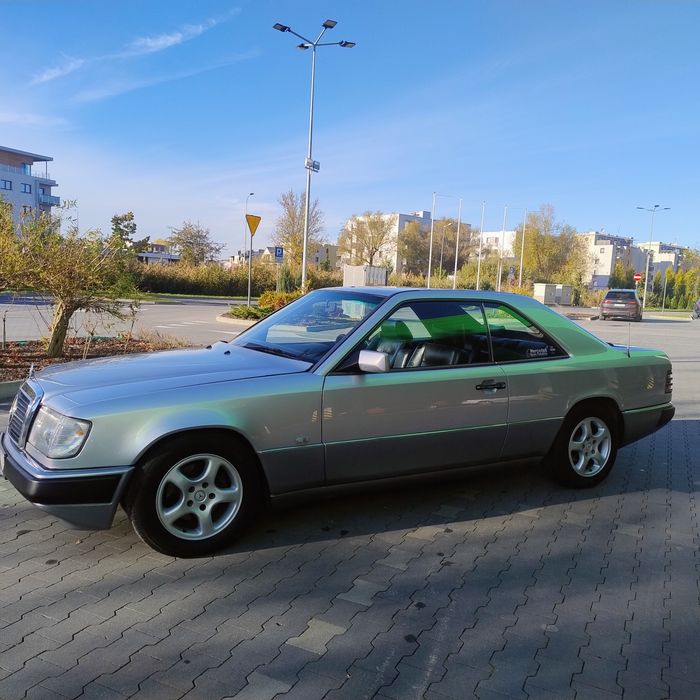 Mercedes-Benz W124