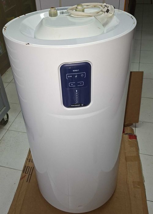 Termoacumulador Ariston Lydos Eco Blue V 100 litros - 2021 - AVARIADO