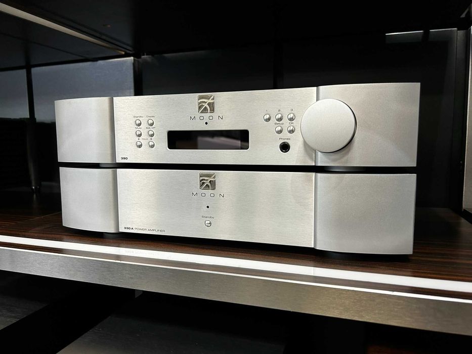 Zestaw Moon 330A końcówka mocy + Moon 390 przedwzmacniacz/streamer