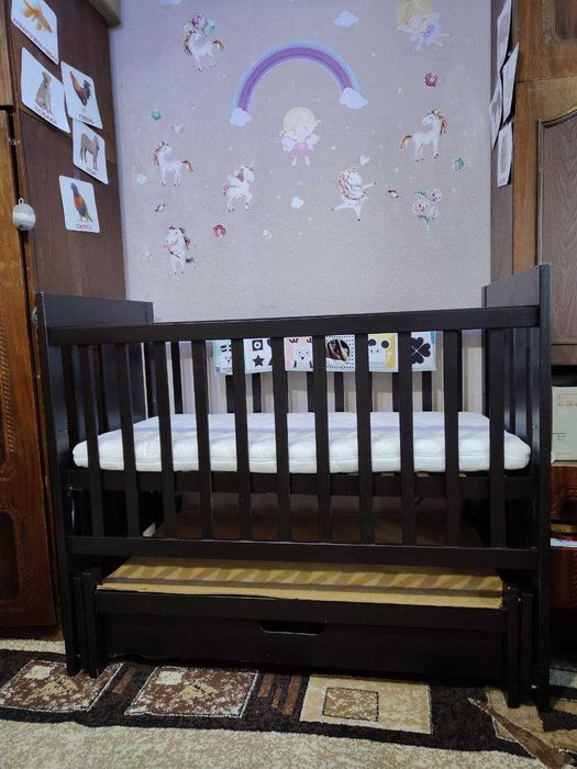 Детская кроватка маятниковая + матрас кокос\ортопед