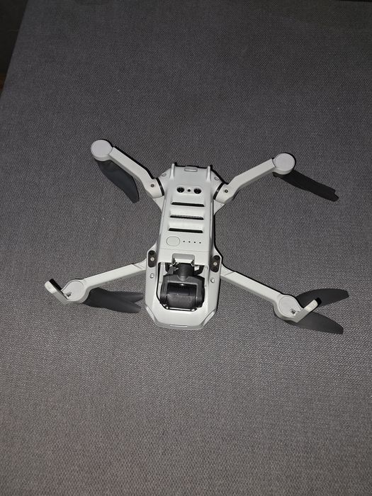 DJI Mini 2 Fly More Combo – Semi-novo, impecável!