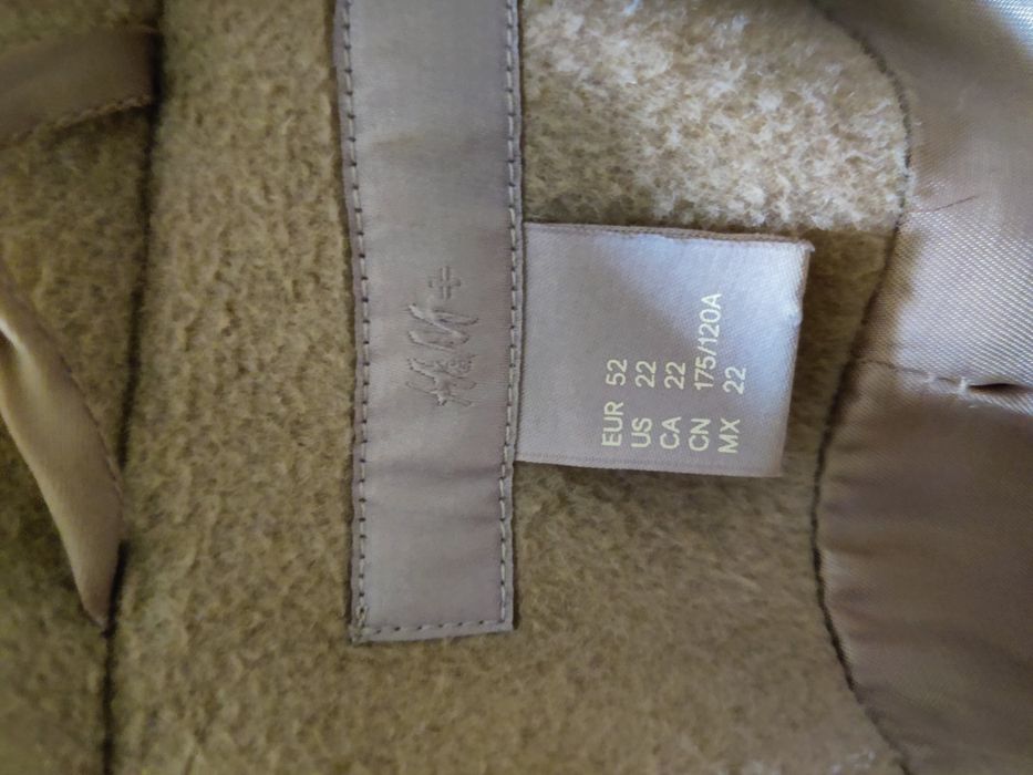 Пальто бежеве H&M 52р