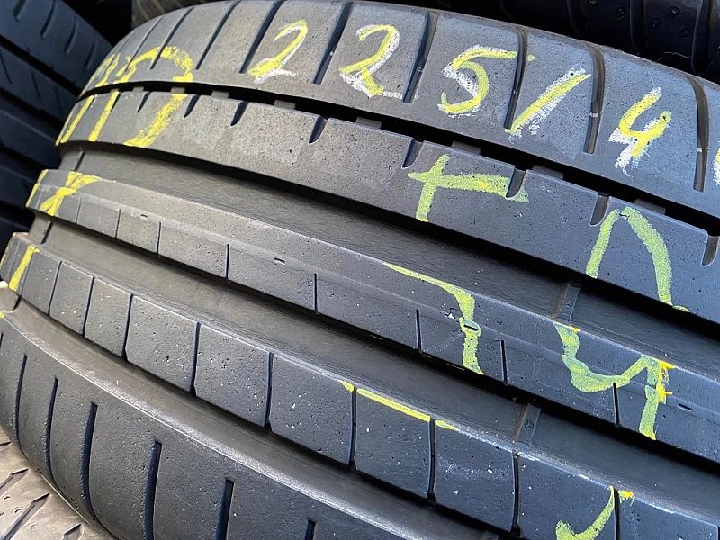 225/40/18 Goodyear F1 Super Sport_7mm_4szt_(59)