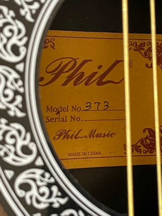 Електроакустична гітара  Phil Pro EMS373