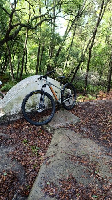 Kona Mahuna 2021 L 29"