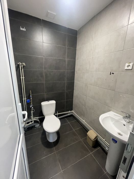 Продаж приміщення 61 кв м ЖК Теремки, вул. Заболотного, 15