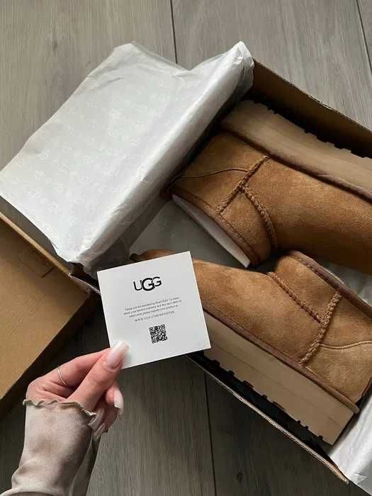 UGG Classic Ultra Mini Platform Угги Взуття ТОП Угги на платформі
