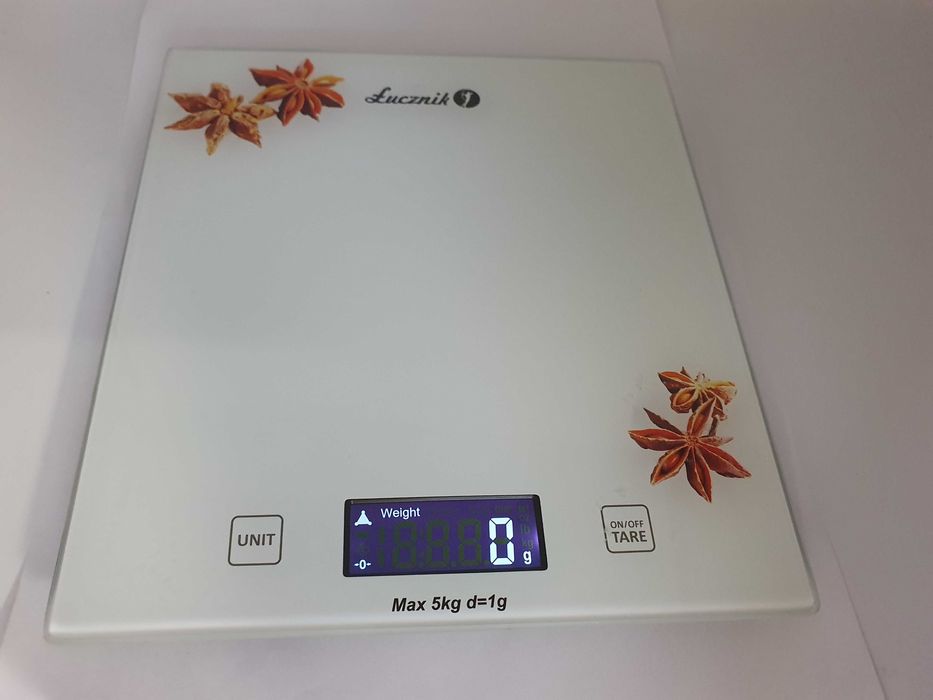 Waga kuchenna Łucznik