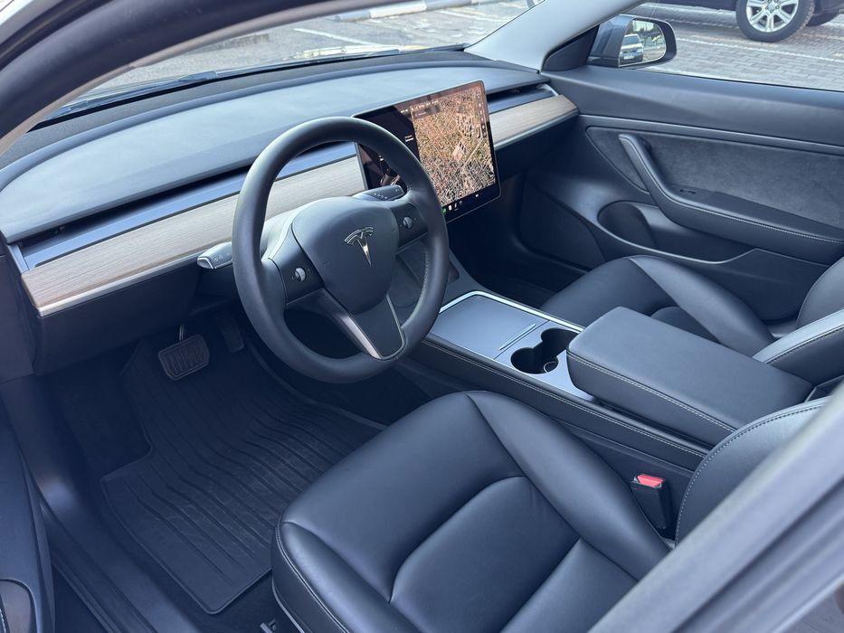 Tesla model 3 STANDARD PLUS