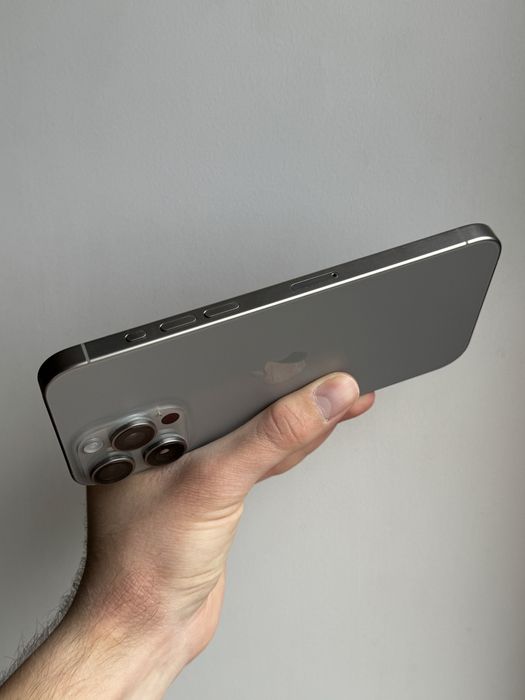 iPhone 15 Pro Max 256 Gb Natural Titanium АКБ 93% Физ Сим
