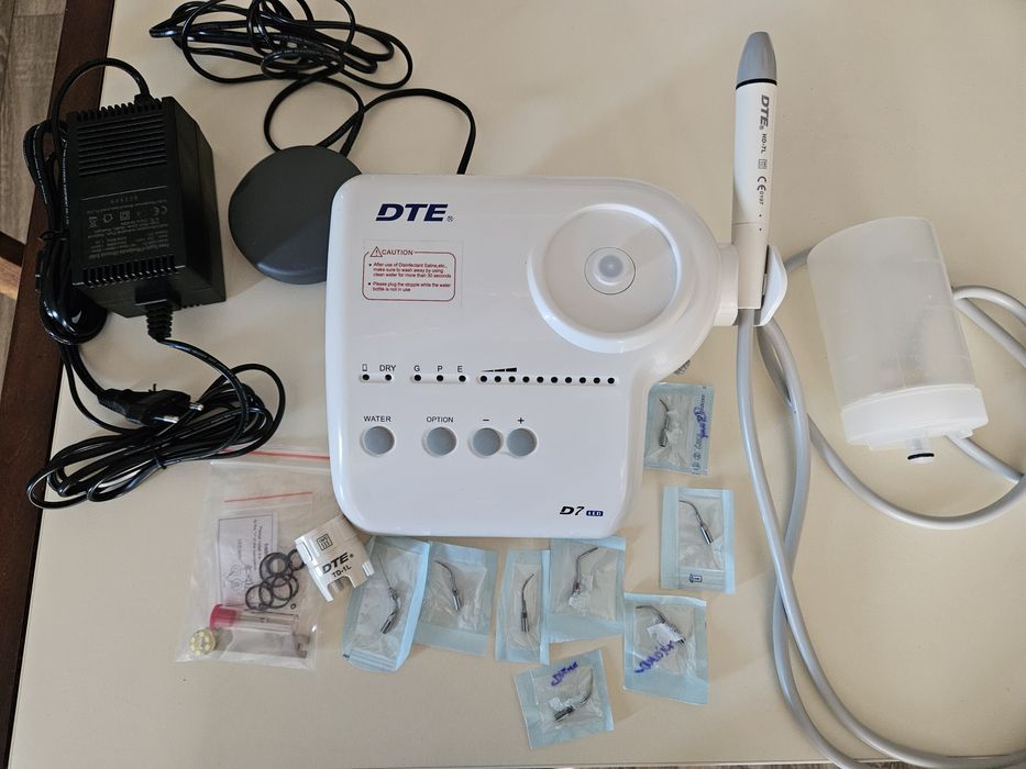 Ультразвуковий скалер DTE D7 LED ultrasonic scaler