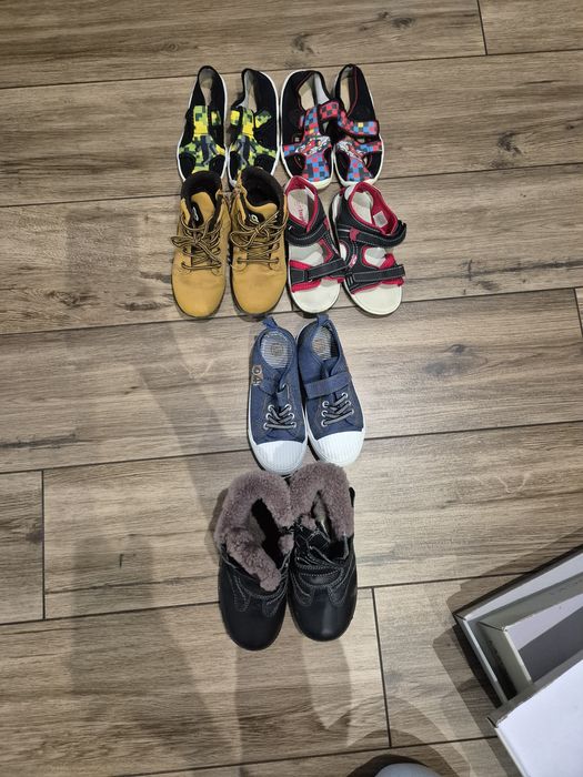 Buty dziecięce, kapcie, trampki, kozaki
