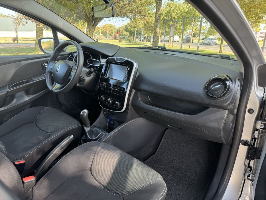 Renault Clio 0.9 Tce - Nacional - 18 Meses de Garantia
