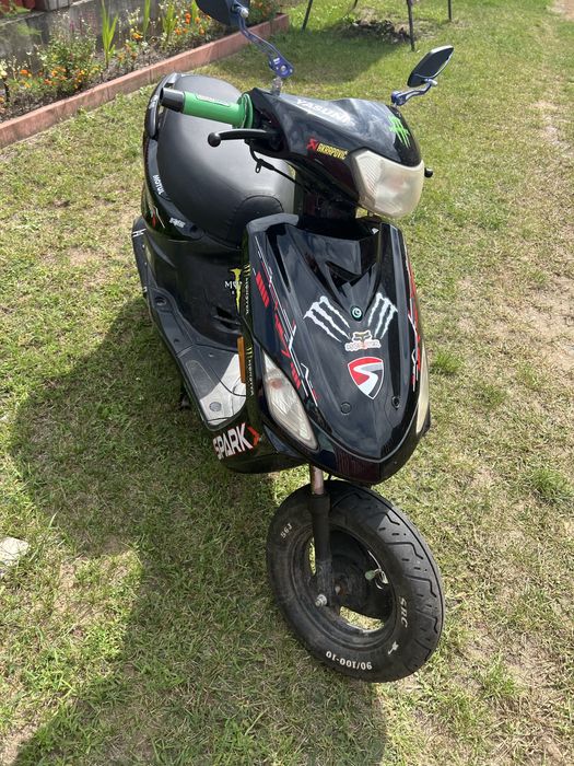 скутер Spark 125 стан як на фото