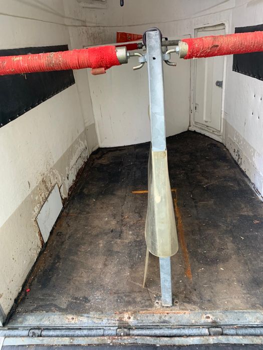 Reboque / Atrelado de Cavalos Duplo