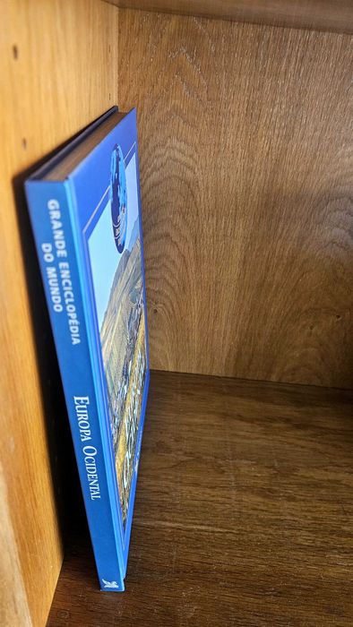 Grande Enciclopédia do Mundo - Europa Ocidental