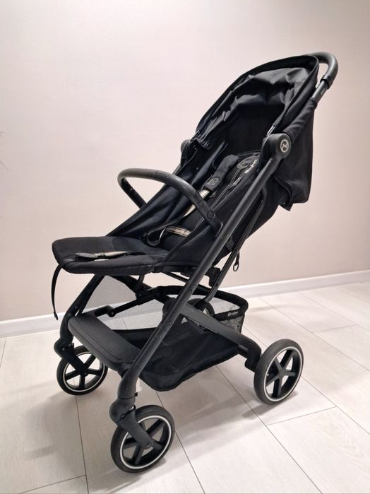 Дитяча коляскс cybex beezy