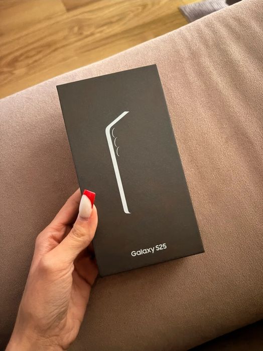 Nowy Smartfon Samsung Galaxy S25 FE