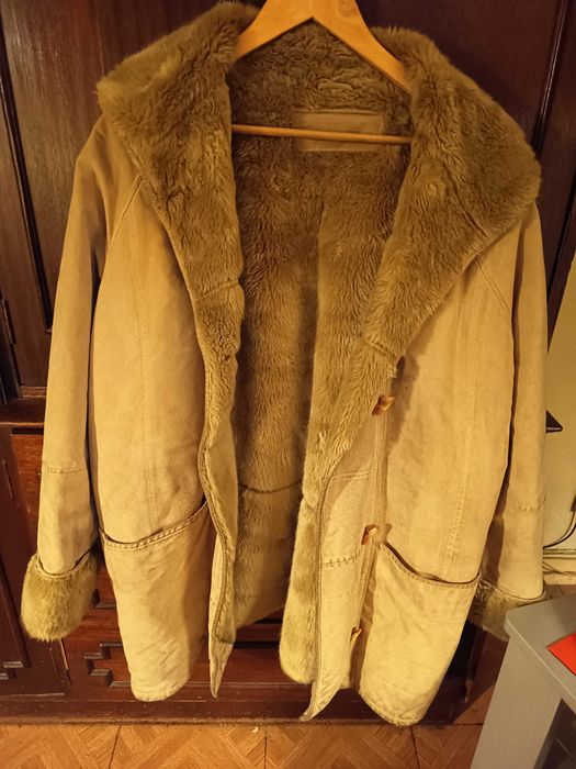 Casaco comprido leather com pelo