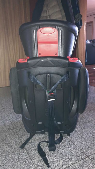 Cadeira auto, 9-18 kg, com sistema isofix