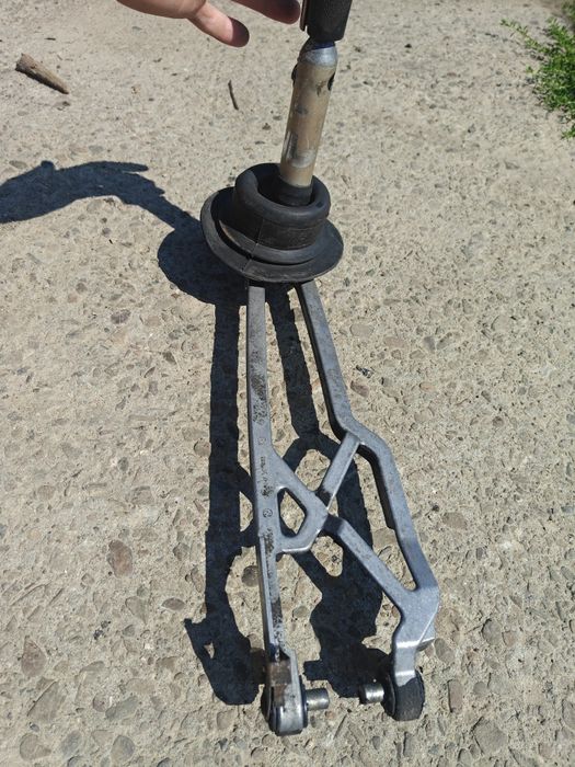 Wybierak skrzynia biegów BMW E39 530d manual 5 bieg