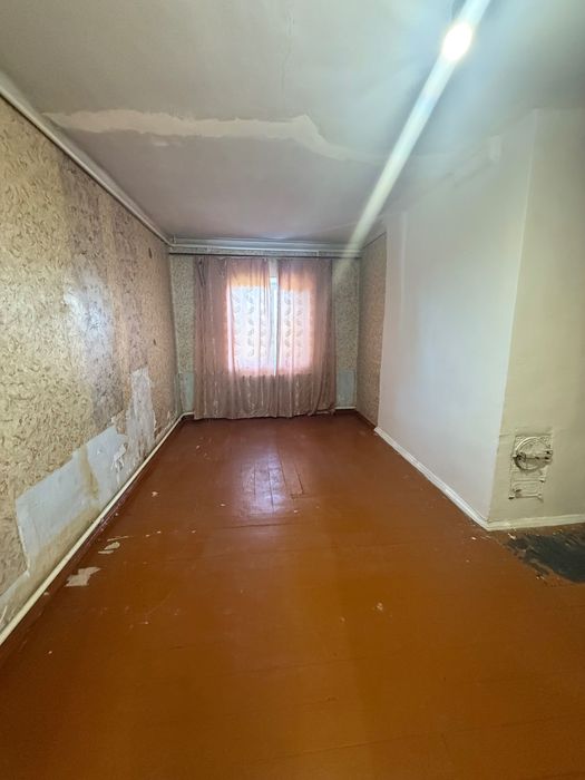 Продам будинок в районі школи Малодолинське