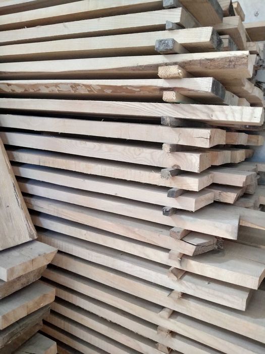 Deski brusy jesionowe