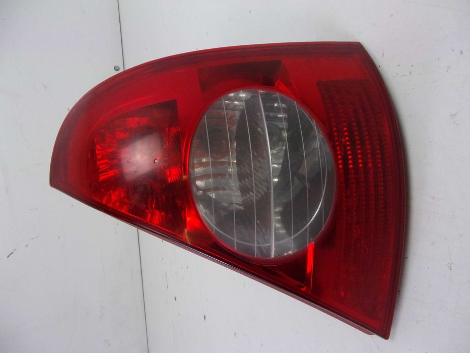 Renault Clio II FL Lampa Prawa Tylna Prawy Tył