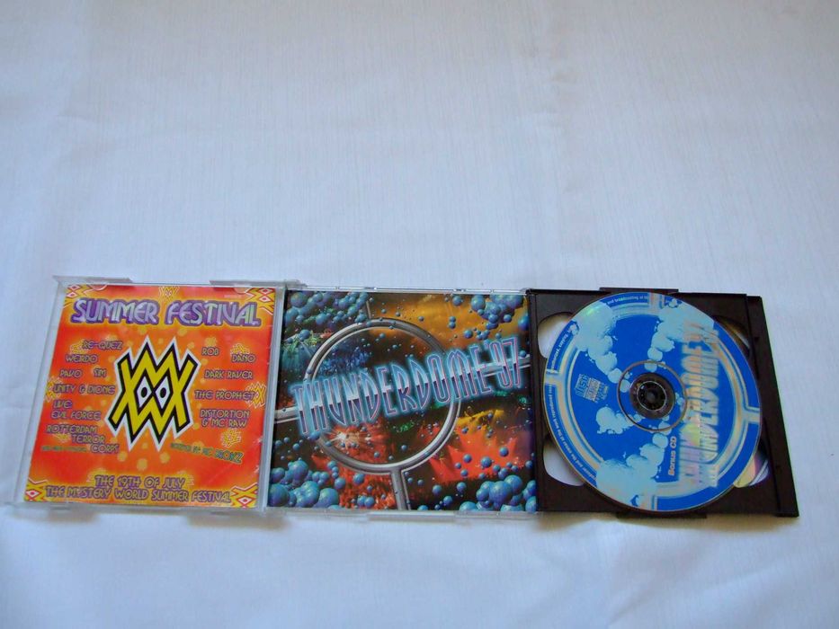 Thunderdome 97 .