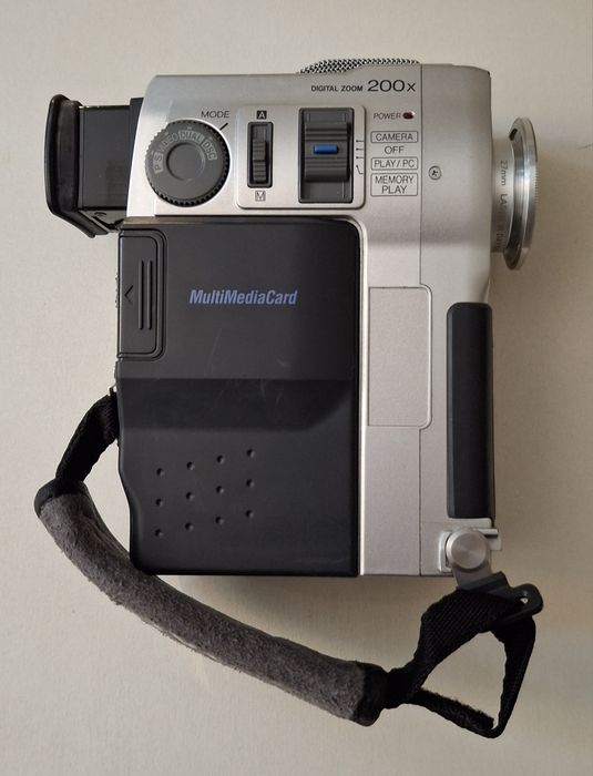 JVC GR-DVX9 MiniDV para Peças ou Restauro – Na Caixa com Acessórios