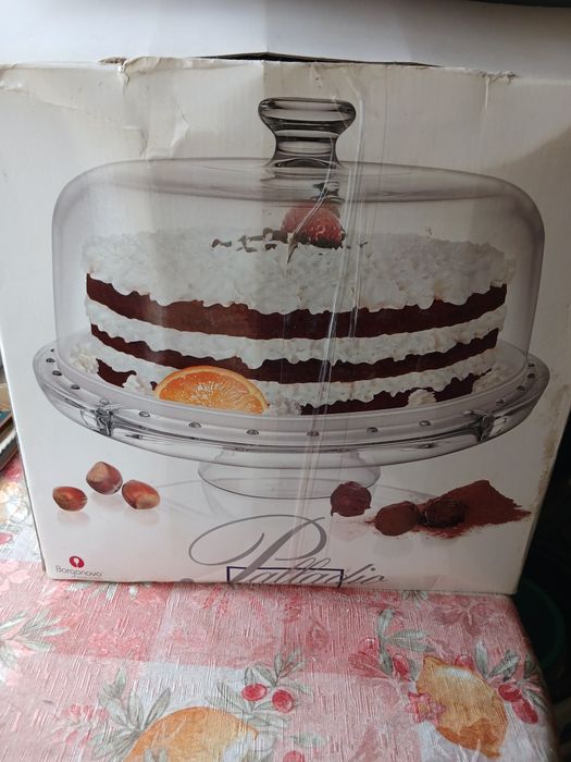 Тортивниця, фруктовниця,продам