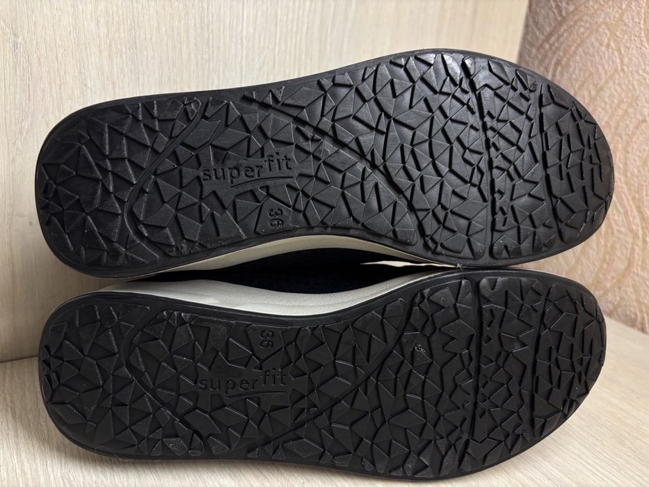 Кожаные ботинки, кроссовки Superfit, gore-tex.