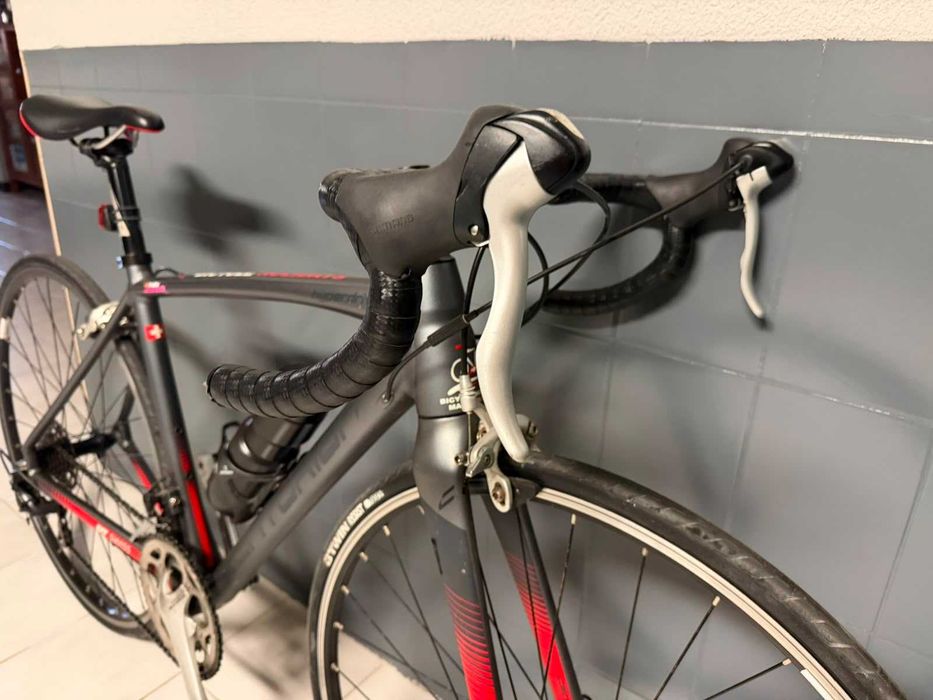 Centurion Hyperdrive | Shimano Sora | Forqueta em Carbono | Excelente Estado