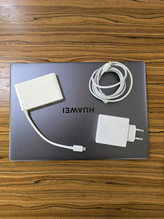 Laptop Huawei MateBook 14 OLED 2,8K Intel Core i7 16GB / 1TB szary