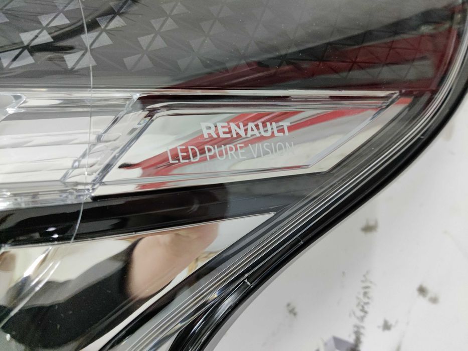 Фара LED Рено Трафік Renault Trafic 2019-2021 260109054R,260602422R