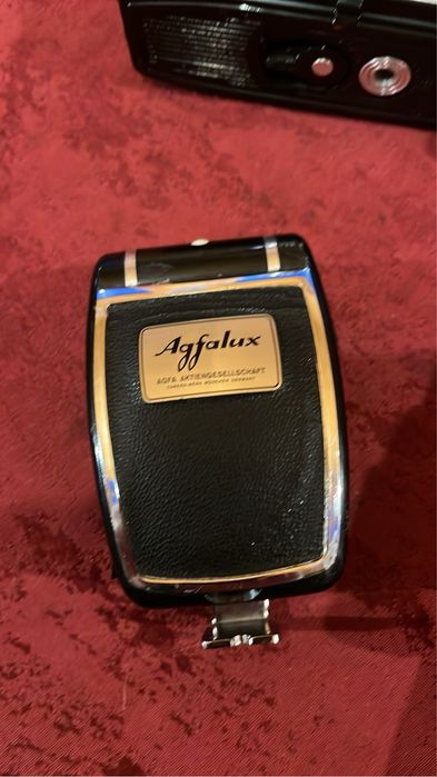 Maquina fotografica Agfa com flash e tripé
