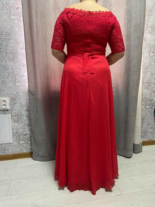 Вечірнє святкове плаття