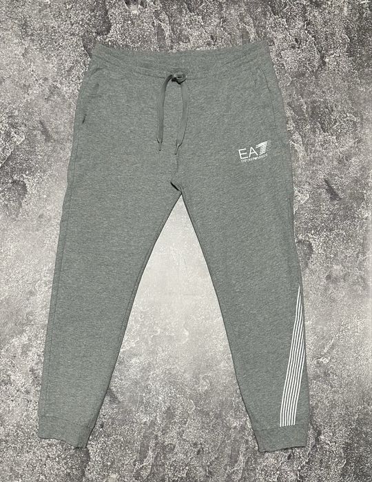 Спортивний костюм Emporio Armani EA7, оригінал, розмір L