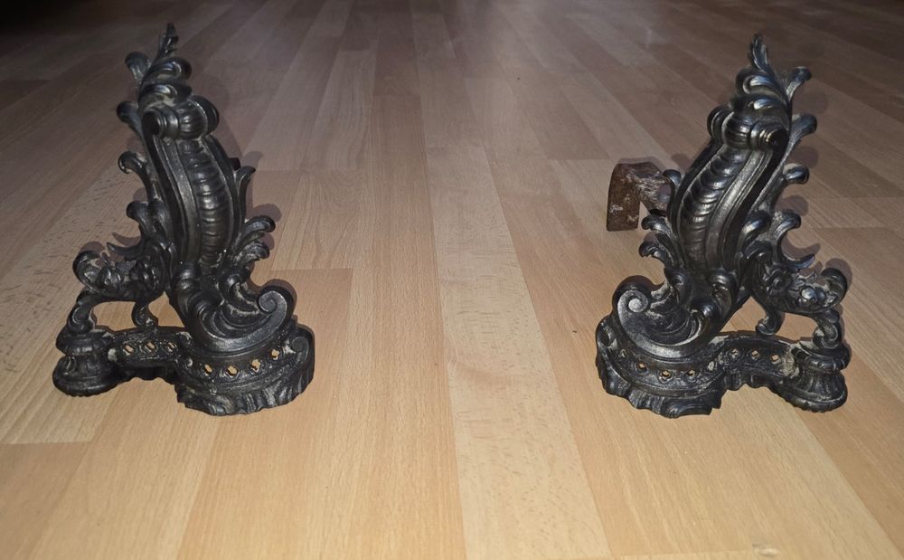 Andirons de ferro