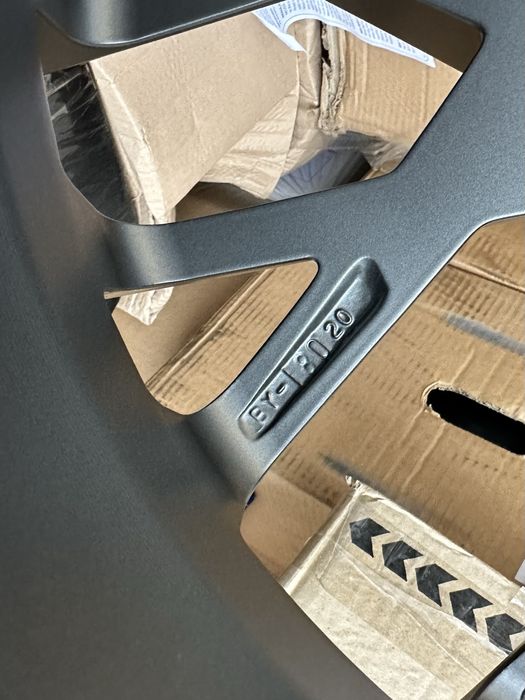 5x108R20 8J ET:45 DIA:72.5 Нові оригінальні диски Borbet BY