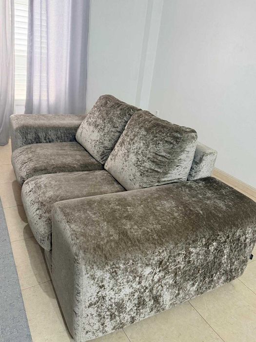 Sofá 2 Lugares em Tecido – 200 cm – Muito Bom Estado