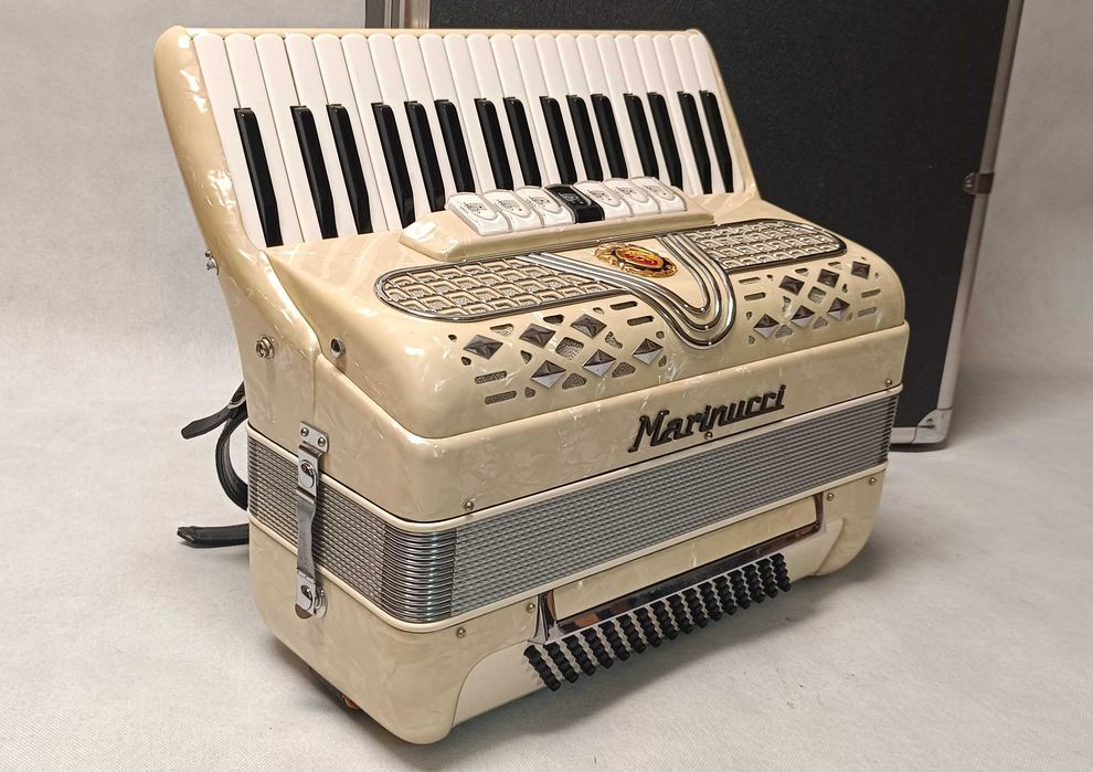 Akordeon Marinucci 80 bas