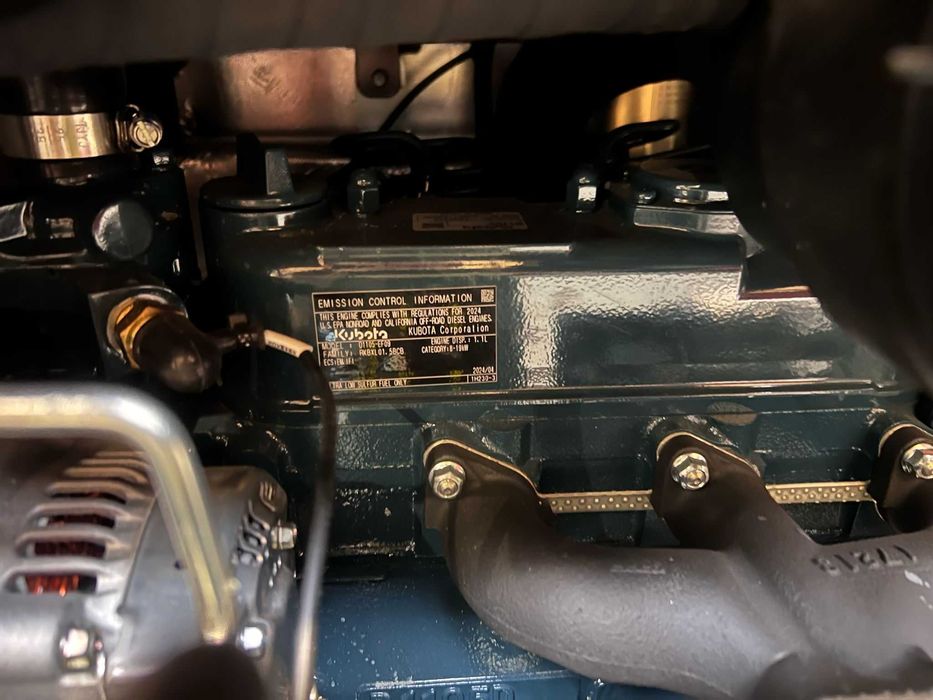 Mini Giratoria Rhinoceros XN25 motor Kubota