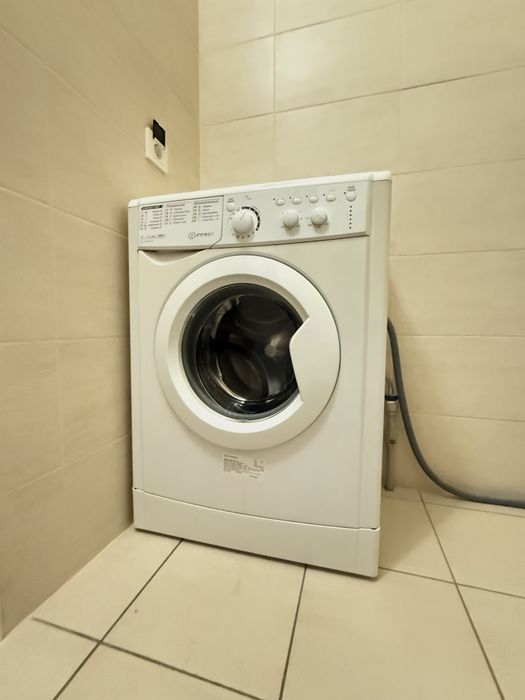 Стиральная машинка Indesit