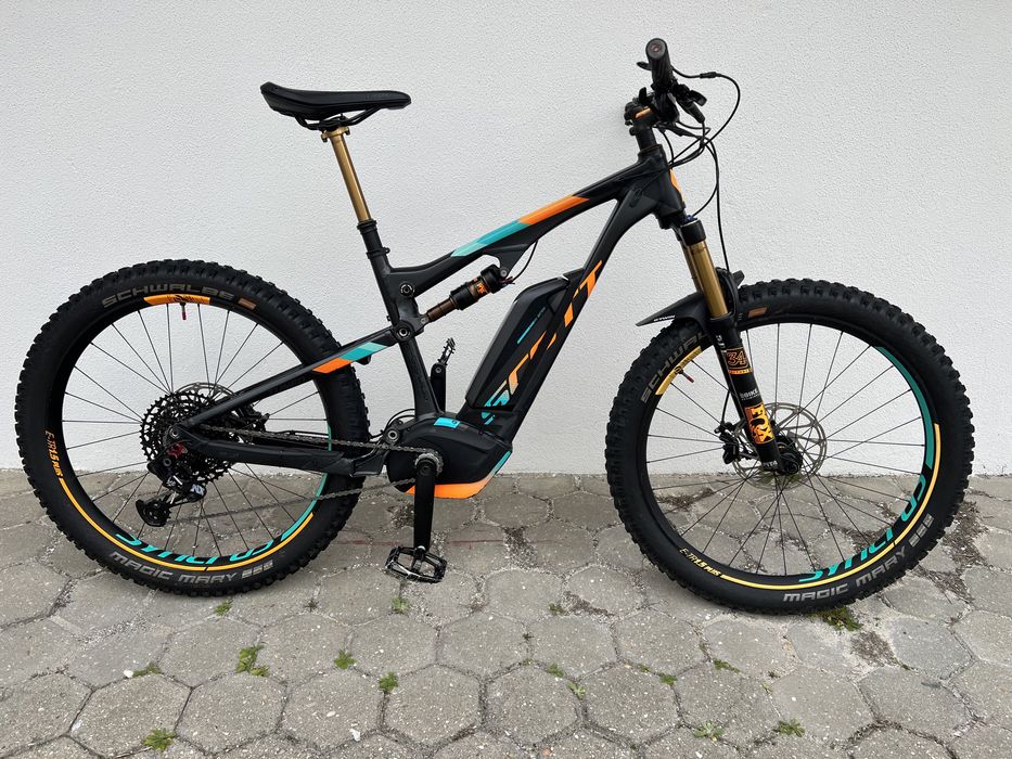 Bicicleta Scott e-Genius 700 tuned