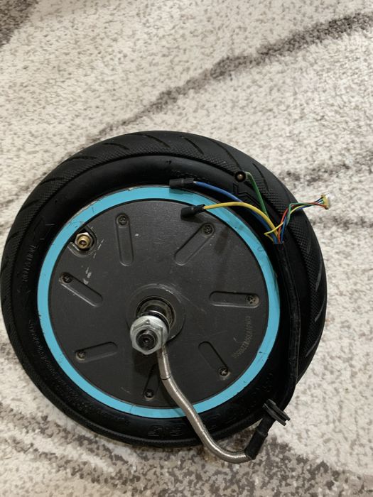 Motus scooty 10 silnik koło tylne